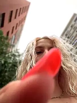 Ella_Charm from StripChat