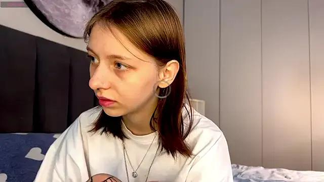 Checkout girls naked models with similar nickname. Cute sexy Free Models.