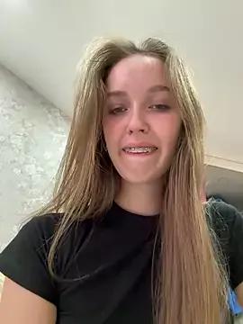 ElliRose from StripChat