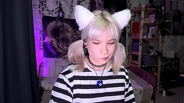 ElnoraVanord from StripChat is Freechat