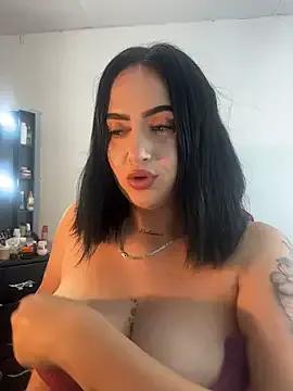 emily_acorn from StripChat is Freechat