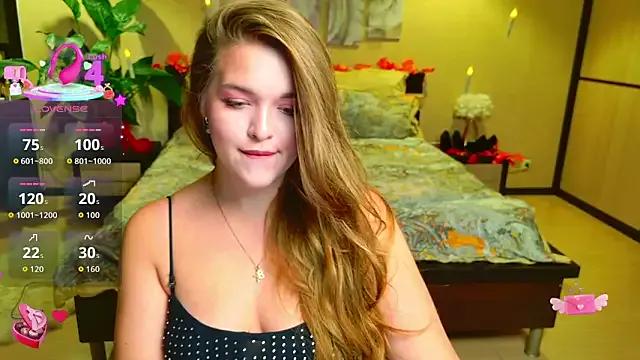 EmilyWhispers from StripChat is Freechat