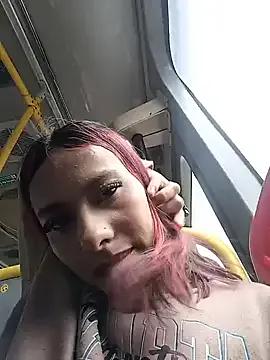 Emilyy-18 from StripChat is Freechat