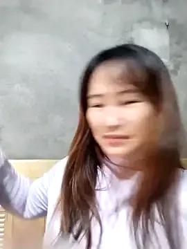 emini-xx from StripChat is Freechat