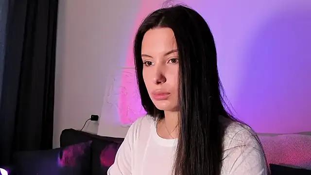 emma_craftt from StripChat is Freechat