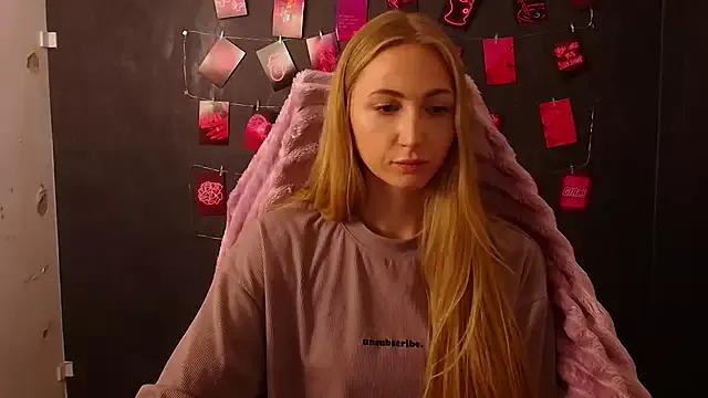 Checkout girls naked models with similar nickname. Cute sexy Free Models.