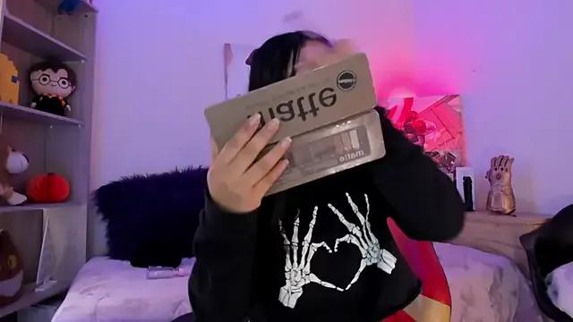 emma_soffia from StripChat is Freechat