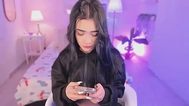 emma_soul1 from StripChat is Freechat