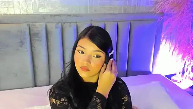 EmmaBlossom from StripChat is Freechat