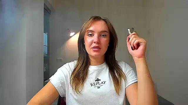 EmmaNorman from StripChat