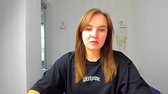 EmmaNorman from StripChat