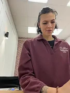 EmmaStarkk from StripChat is Freechat