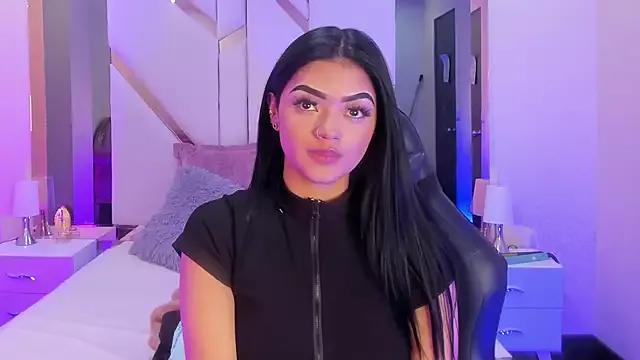EmmaStonns from StripChat