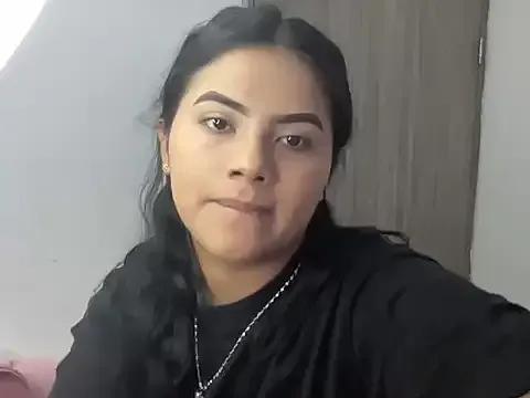 Emmie_Sc from StripChat