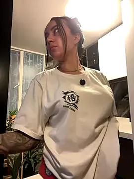 EmmyEvans1 from StripChat is Freechat