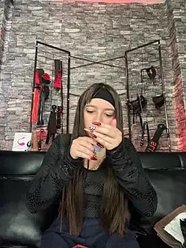 Engel_firee from StripChat is Freechat