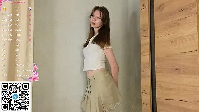 Erosyne from StripChat is Freechat