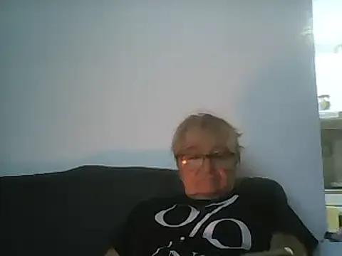 Etasulla_Bulab from StripChat is Freechat