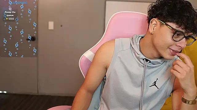 Checkout girls naked models with similar nickname. Cute sexy Free Models.