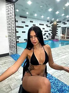 Eva_Langori from StripChat is Freechat