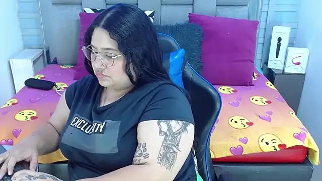 evelin_zaens from StripChat