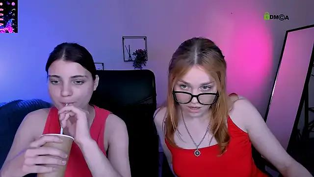 evelyn_muse from StripChat