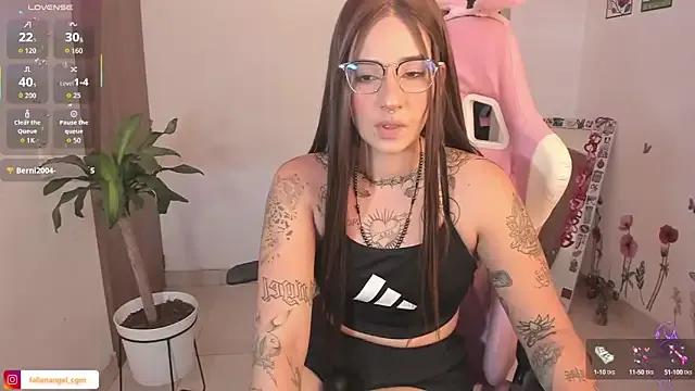 Checkout girls naked models with similar nickname. Cute sexy Free Models.