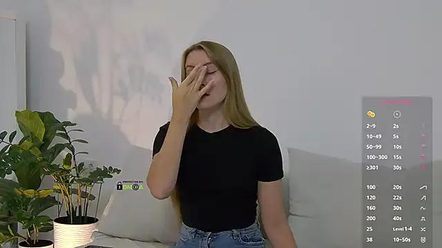 Checkout girls naked models with similar nickname. Cute sexy Free Models.
