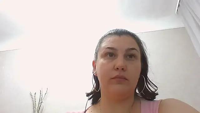 Feymaria from StripChat is Freechat