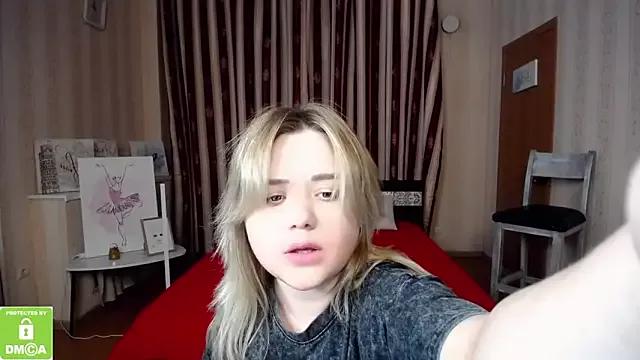 Finna_39 from StripChat