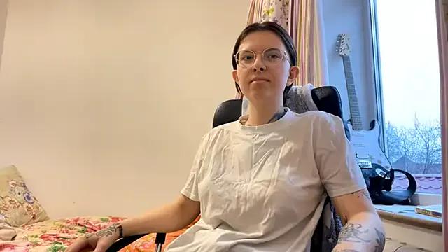 FiorettaFen from StripChat is Freechat