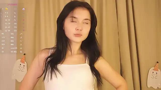FluffKitty from StripChat is Freechat