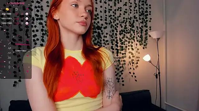 Foxy_blush from StripChat is Freechat