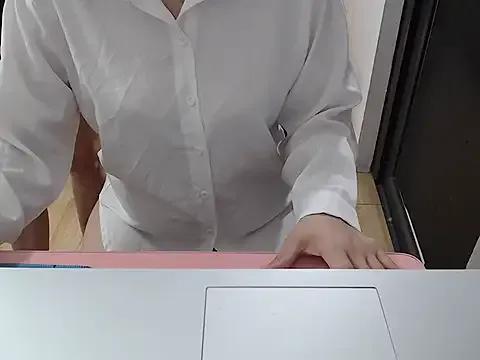 Funnygirl_9x from StripChat is Freechat