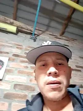 GaaraDiaz from StripChat