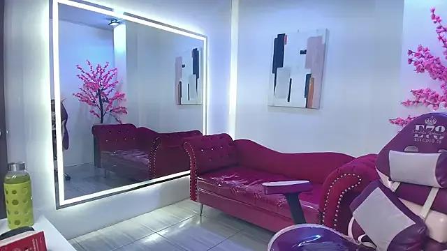 Gabriela_milani from StripChat is Freechat