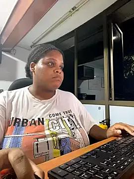 gabrielabrunette69 from StripChat is Freechat