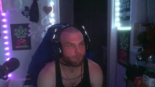 GeneralXMillyX from StripChat