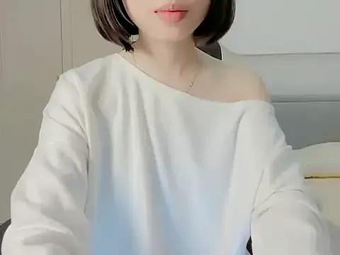 GgLovee from StripChat