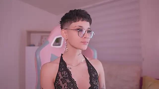 Giia_Moretti_ from StripChat is Freechat