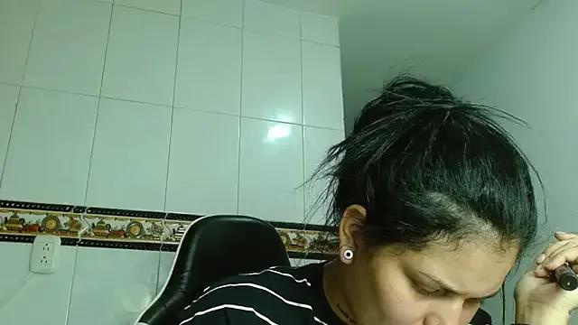 GIRL_0LIMITS_DIRTY from StripChat is Freechat