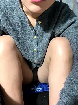 Girllikesexx2 from StripChat is Freechat