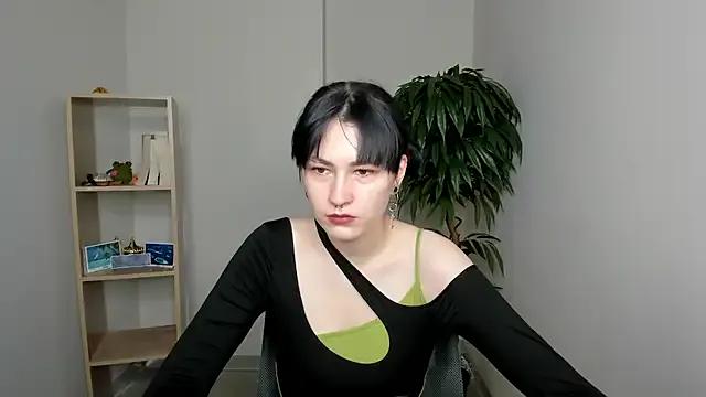 GloriaLemanski from StripChat is Freechat