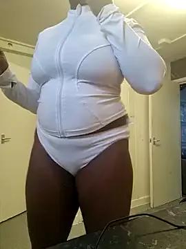 GoddessBlackbeauty from StripChat is Freechat