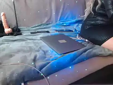 GoddessMonicaNylon from StripChat