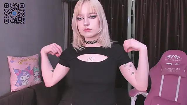 godlikegirlyy from StripChat is Freechat