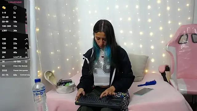 Green_Eyes_Fox_ from StripChat is Freechat