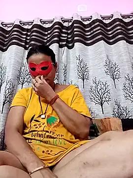 Gullapi from StripChat is Freechat