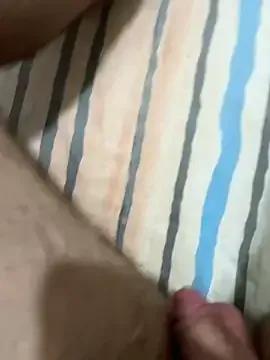 HairyArabicGuy from StripChat is Freechat