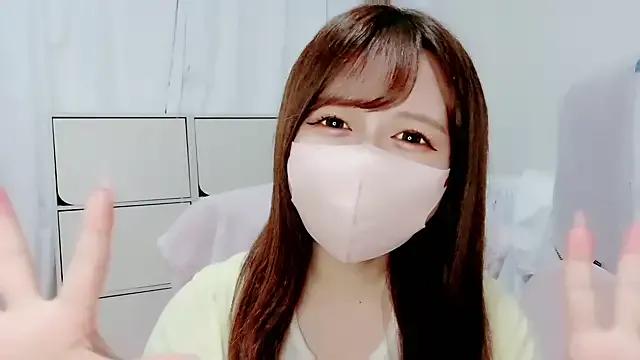 Hanachan_Gcup_ from StripChat is Freechat